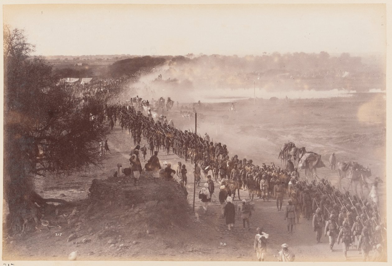 Infantería del Ejército Indio en marcha, Campamento de Ejercicios de Delhi de Unknown photographer