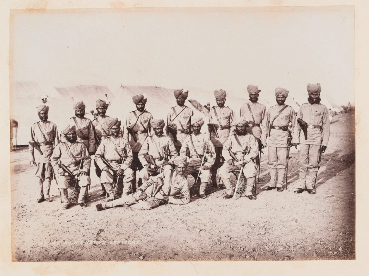 Oficiales indios de la 28ª Infantería Nativa de Bombay, circa 1884 de Unknown