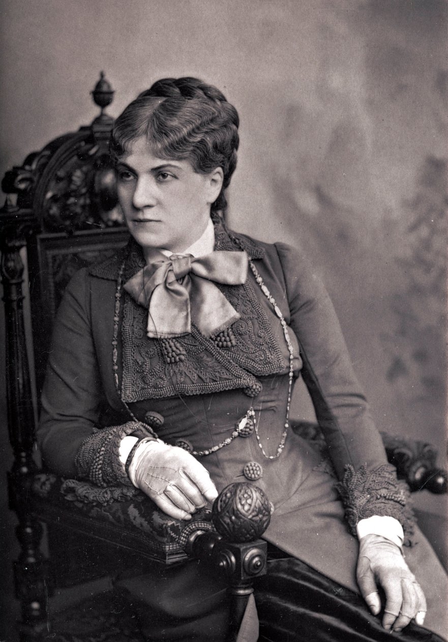 Mme Alix-Marie PASCA (1836-1906) - Retrato de Alix Pasca (1835-1914), comediante francesa. Fotografía de finales del siglo XIX de Unknown photographer