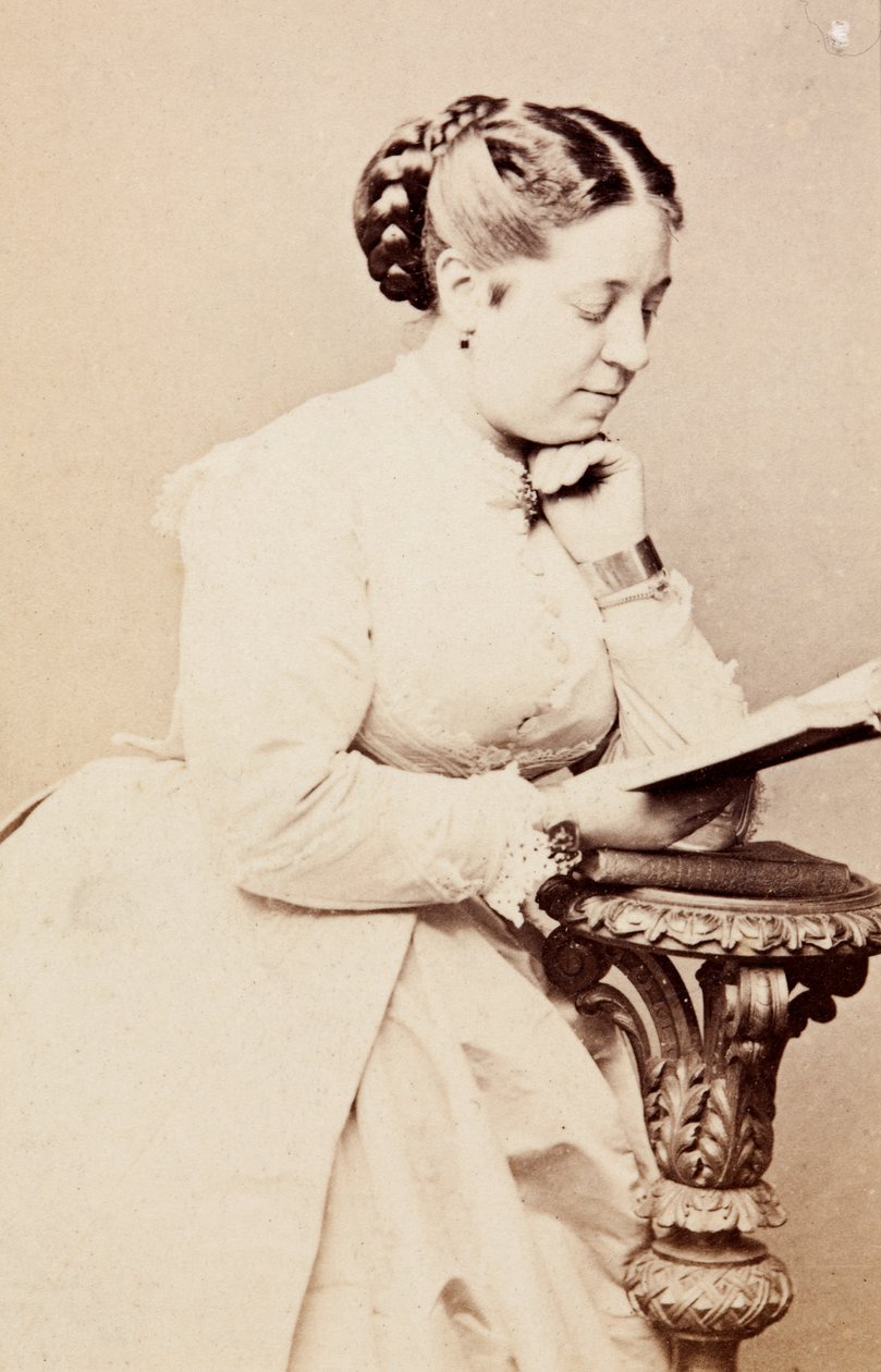 Retrato de Therese Tietjens, hacia 1860 (fotografía en blanco y negro) de Unknown photographer