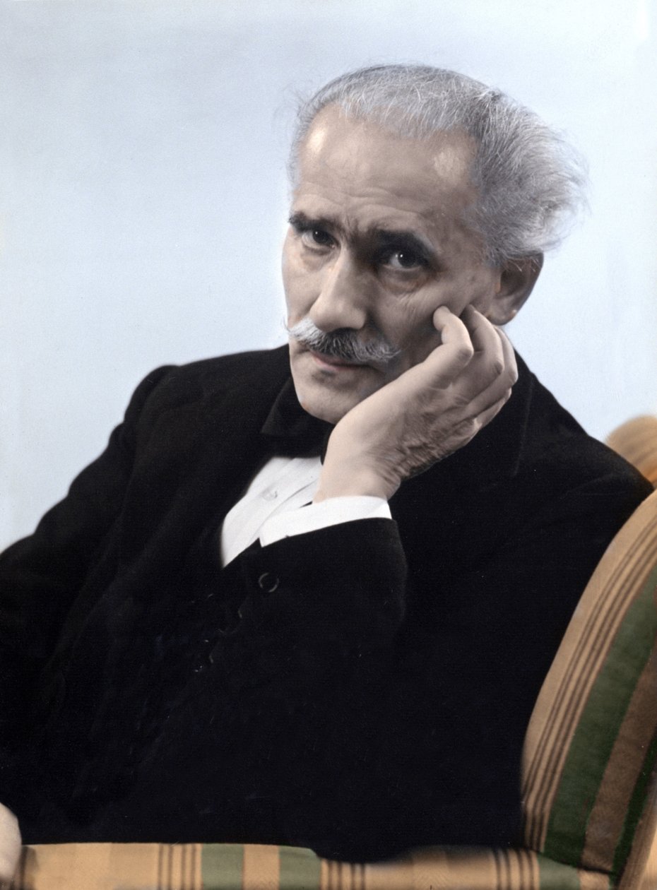 Retrato del director de orquesta italiano Arturo Toscanini (1867-1957). 1930s de Unknown photographer