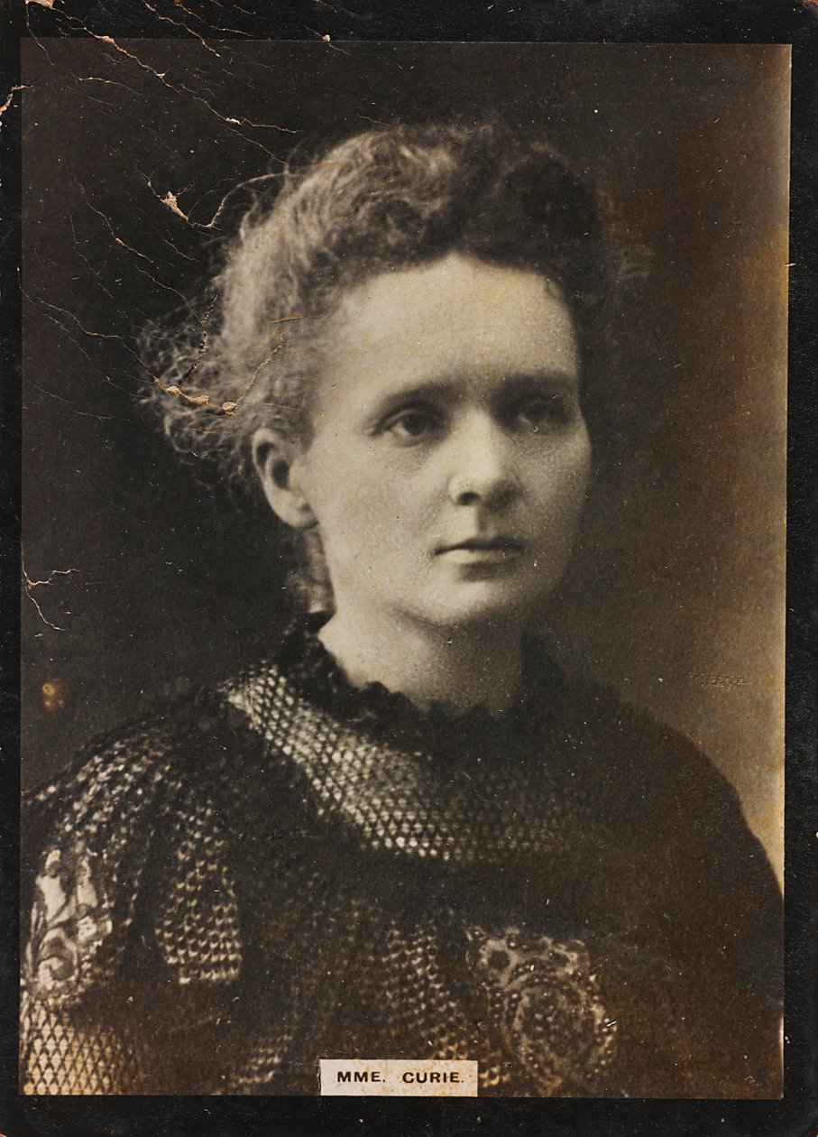 Retrato de la química y física Marie Sk#322;odowska-Curie (1867-1934), esposa de Pierre Curie, Premio Nobel de Física en 1903 con su marido y de Química en 1911. de Unknown photographer