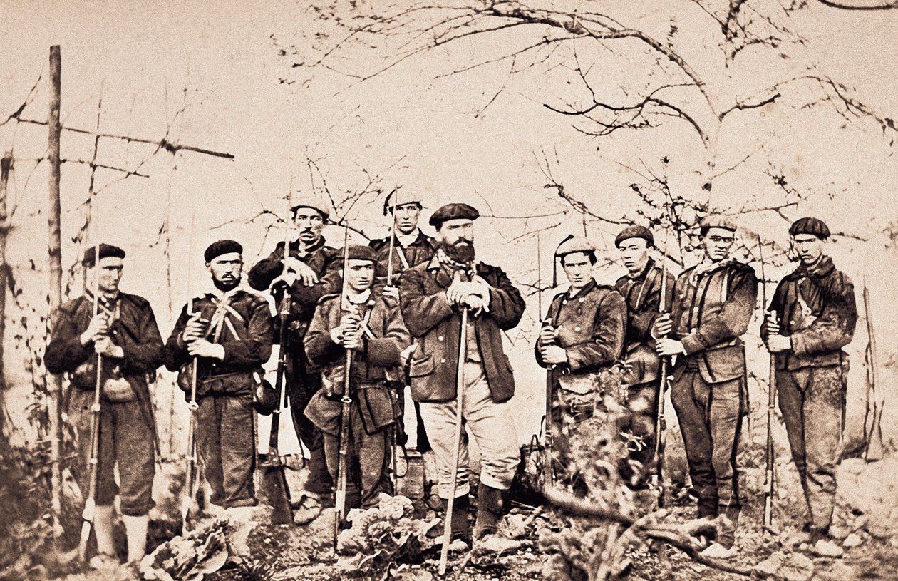 Tercera Guerra Carlista (1872-1876): El cura Santa Cruz y su guardia de Unknown photographer