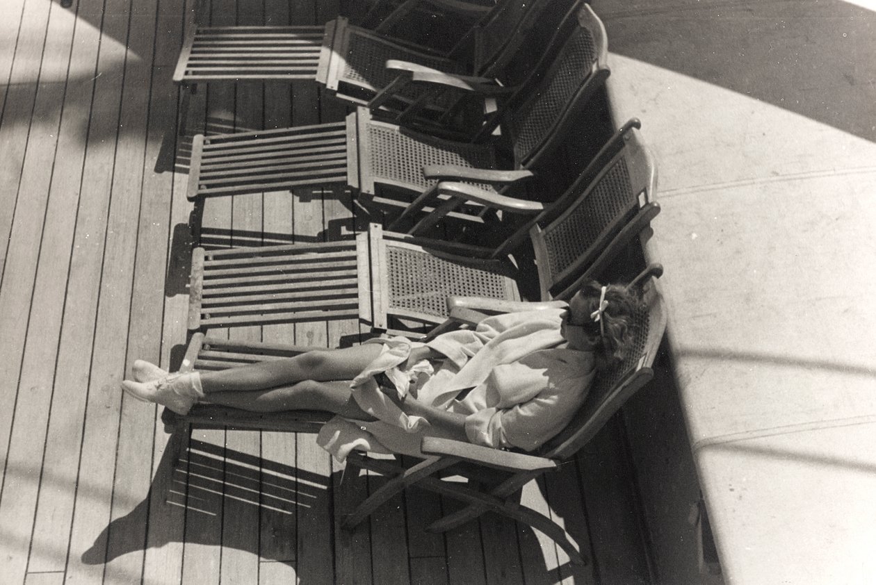 Pasajero a bordo del crucero "Oceania", del álbum "At the Edge of Oceania 28th July to 10th August 1935". de Vincenzo Balocchi