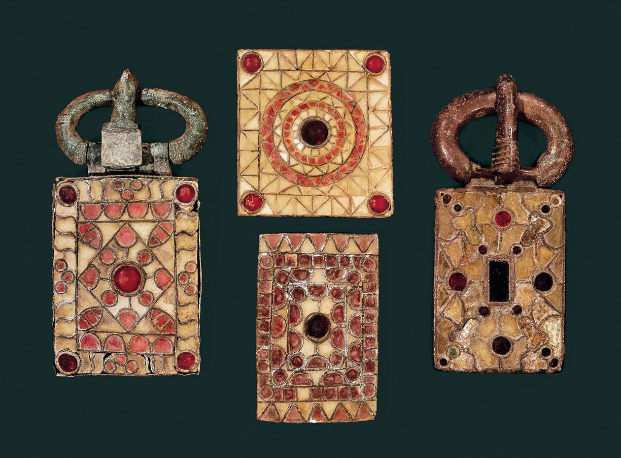 Pendientes de metal decorados con oro y granate, siglo VII (oro y granate) de Visigothic
