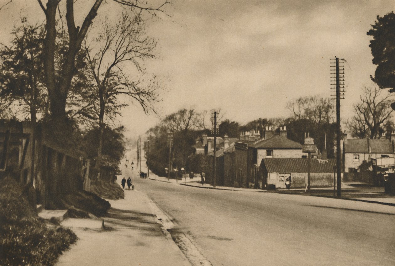 Donde la carretera romana a Dover cruza Shooters Hill más allá de Blackheath, c. 1935 de W. Whiffin