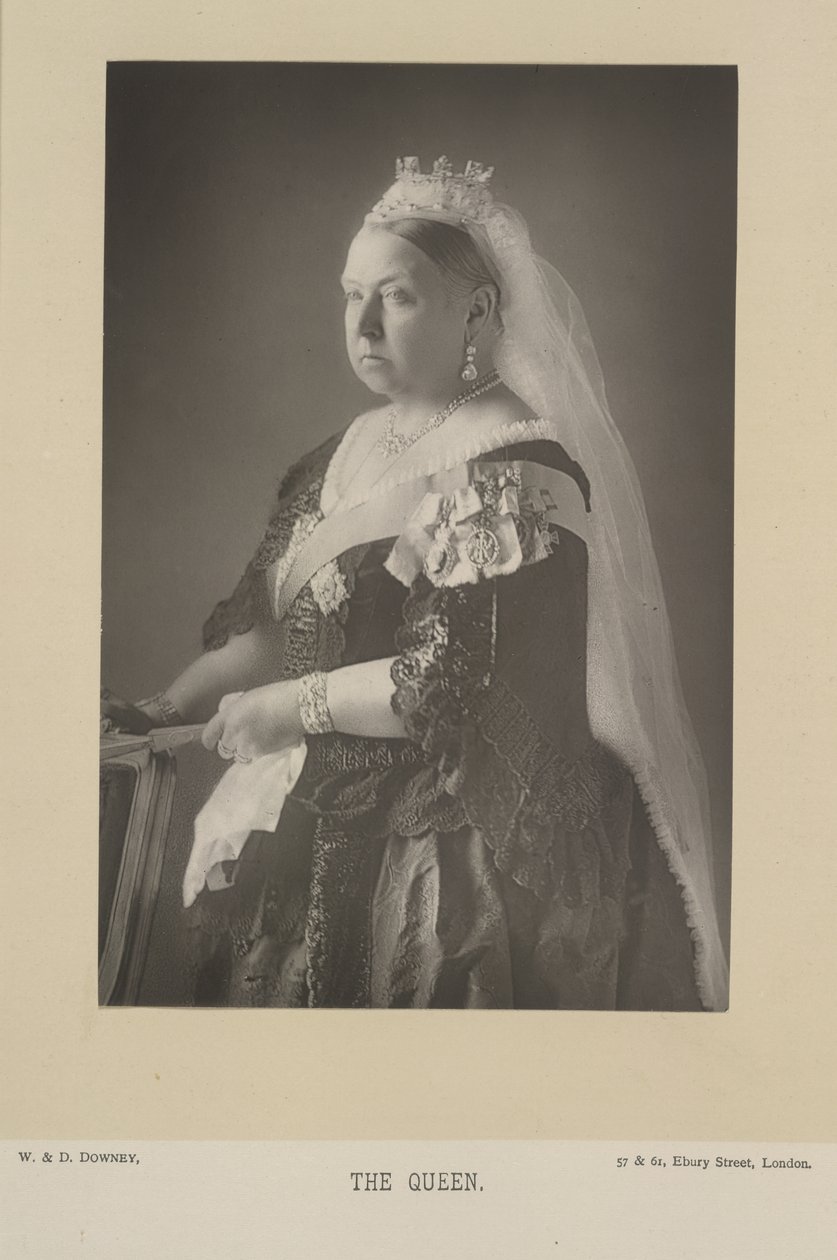 Reina Victoria. Reina del Reino Unido de Gran Bretaña e Irlanda y (desde 1876) emperatriz de la India. Retrato. de W. and D. Downey