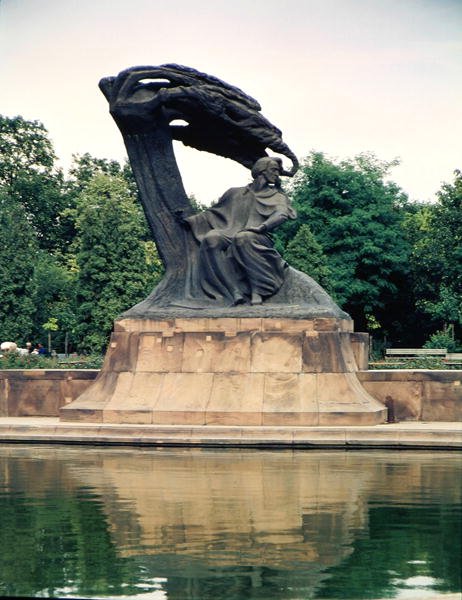 Estatua de Frederic Chopin (1810-49) 1928 de Waclaw Szymanowski