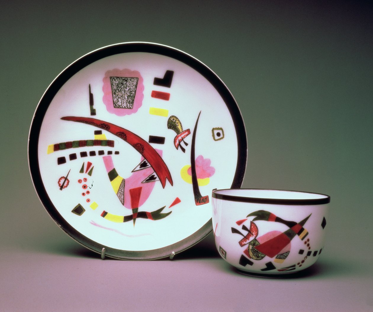 Taza con platillo, 1923 de Wassily Kandinsky