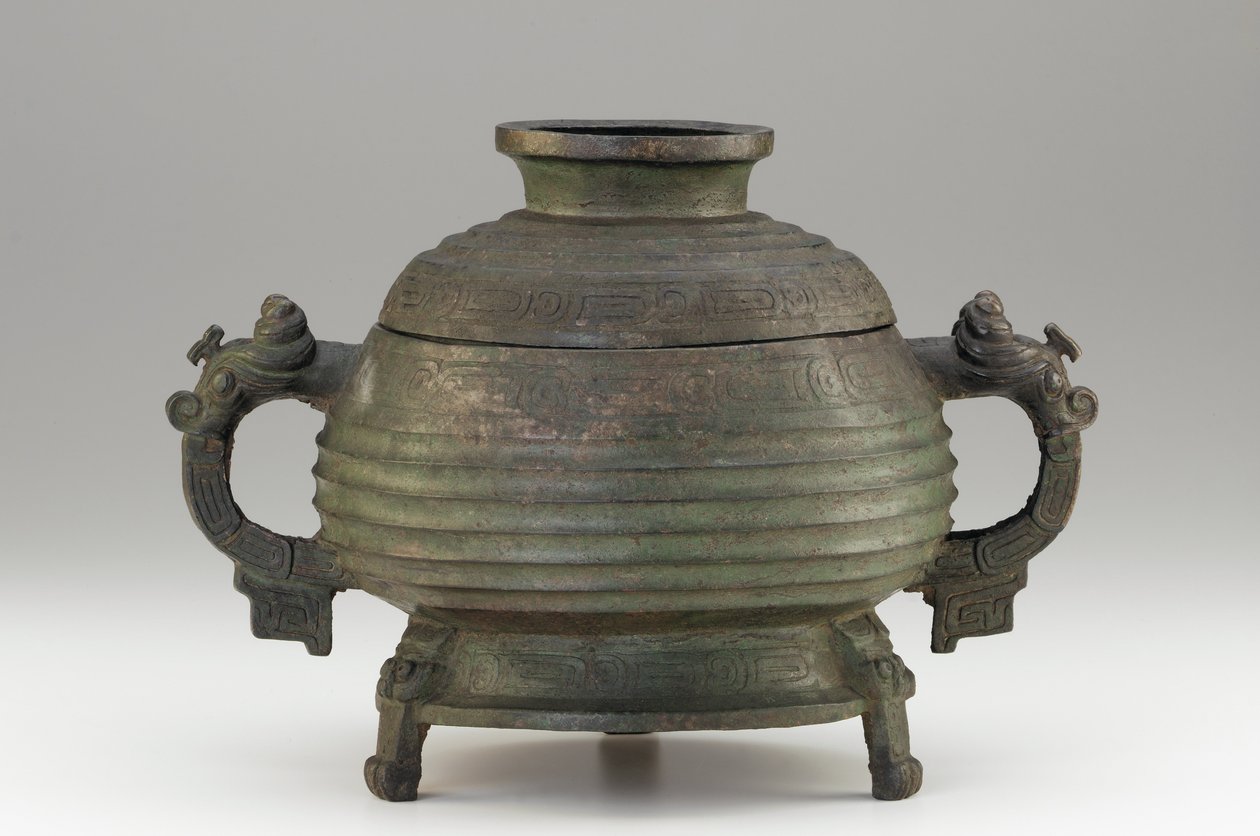 Vasija (Kuei) y tapa, siglo IX-VIII a.C. (bronce) de Western Zhou Dynasty Chinese School