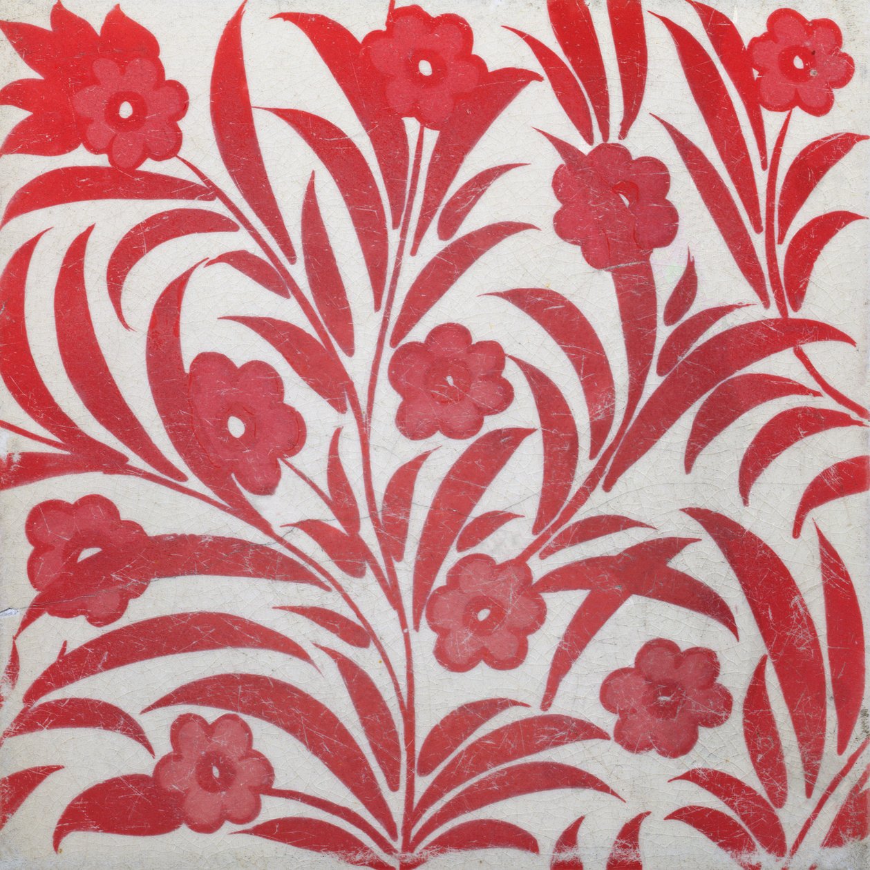Azulejo con diseño floral de William de Morgan