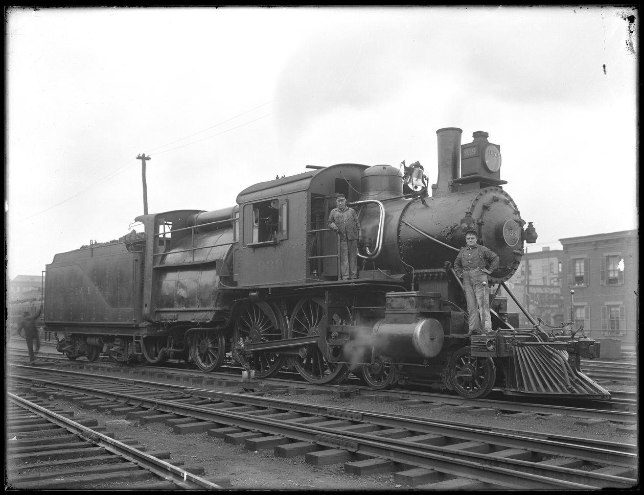 Locomotora del Ferrocarril Erie, vista lateral, c.1911-12 de William Davis Hassler