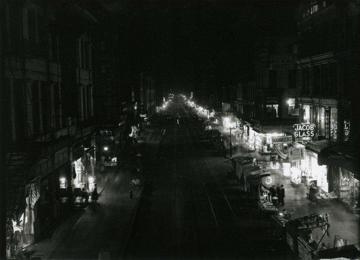 Vista Nocturna de Grand Street en Orchard Street, NYC de William Davis Hassler