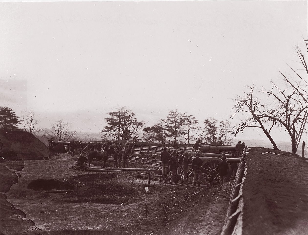 Cerca de Dutch Gap, Virginia. Fort Brady, ca. 1865. de William Frank Browne