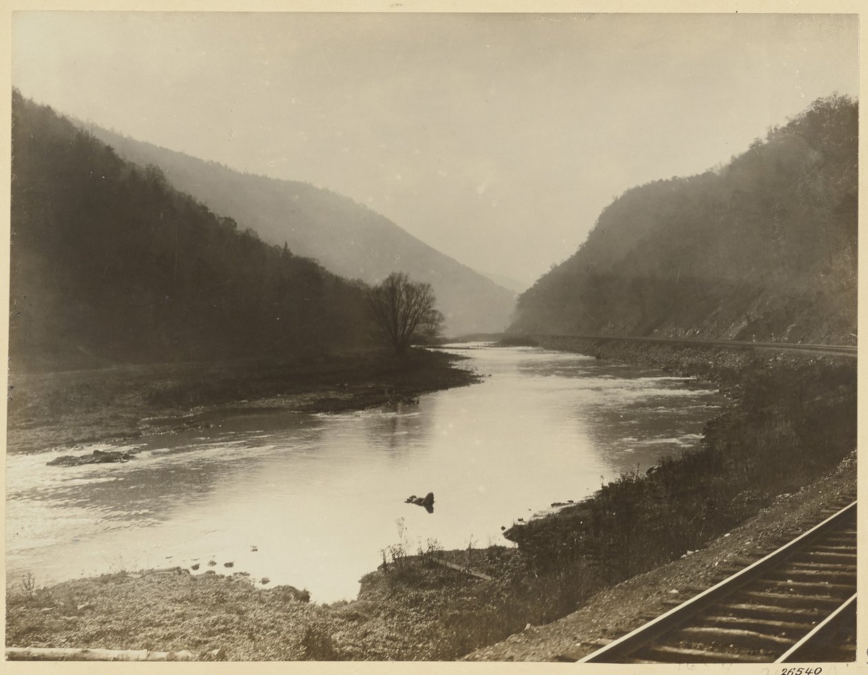 Juniata cerca de Water Street de William H. Rau