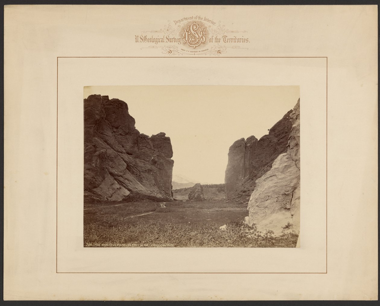 The Beautiful Gate -- Jardín de los Dioses, Colorado de William Henry Jackson
