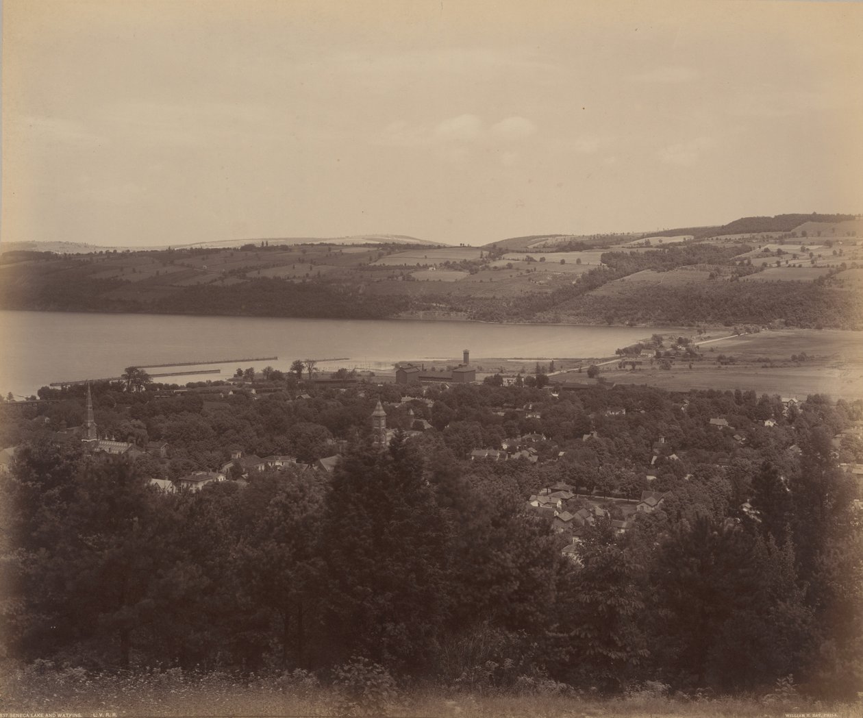 Lago Seneca y Watkins,c. 1895 (foto) de William Herman Rau