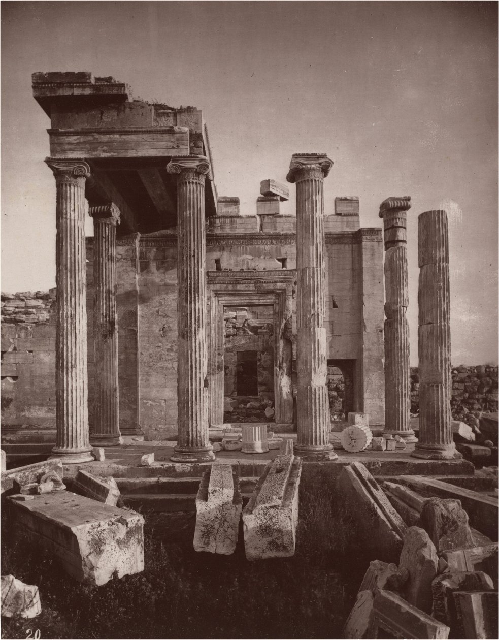 La Acrópolis de Atenas, placa 20,1869/1870 (foto) de William James Stillman