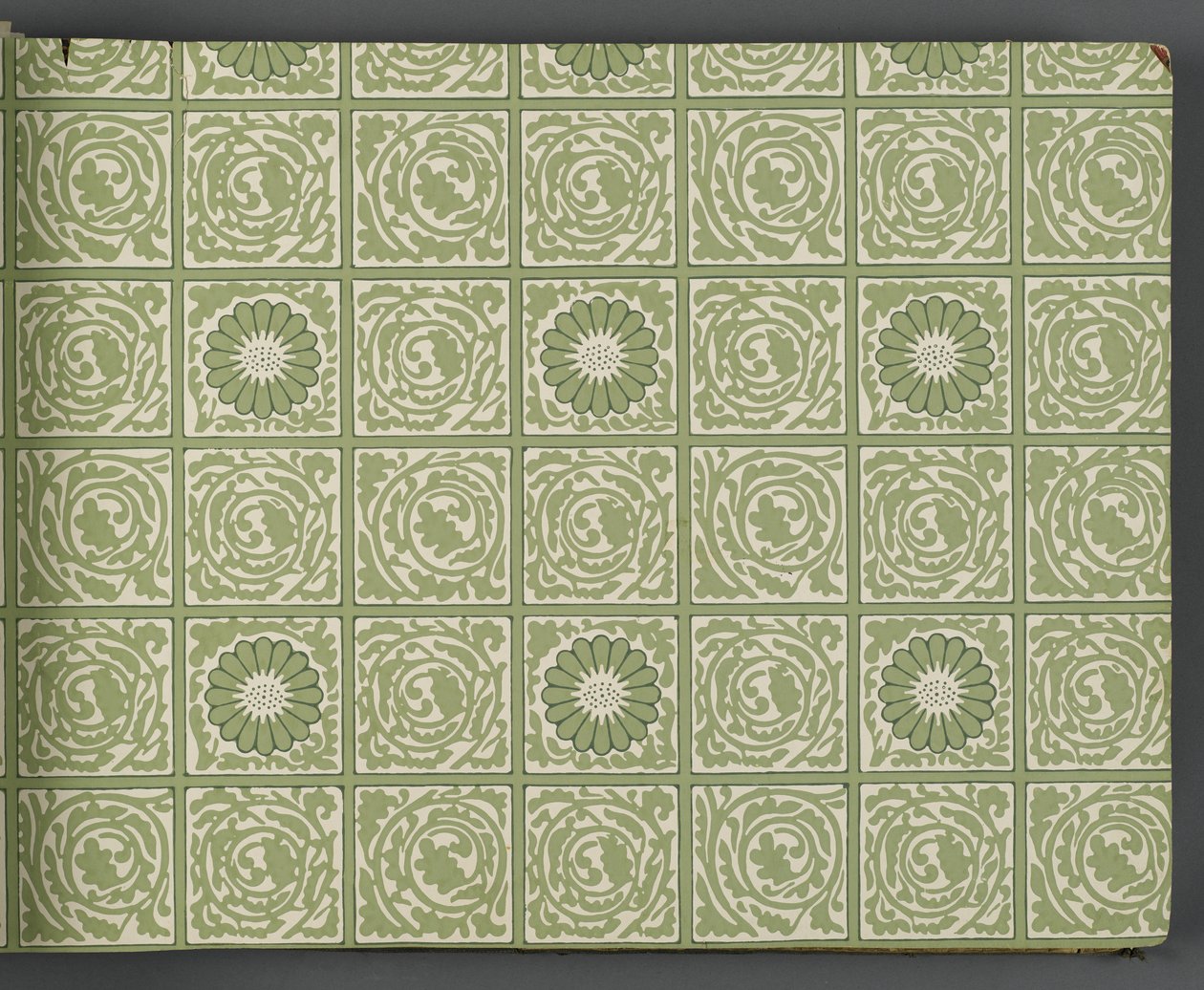 Libro de muestras de papel tapiz, antes de 1917 de William and Company Morris