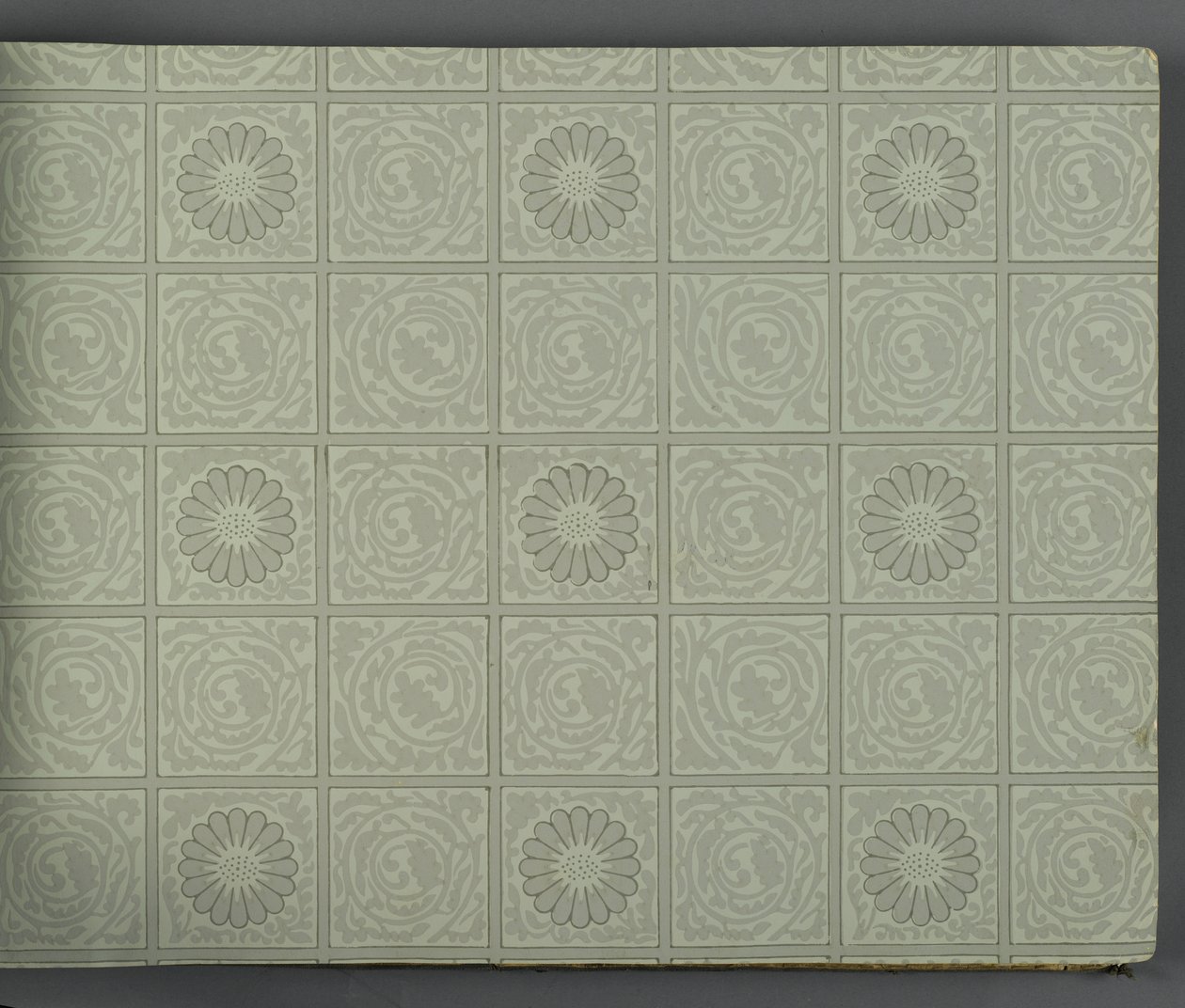 Libro de muestras de papel tapiz, antes de 1917 de William and Company Morris