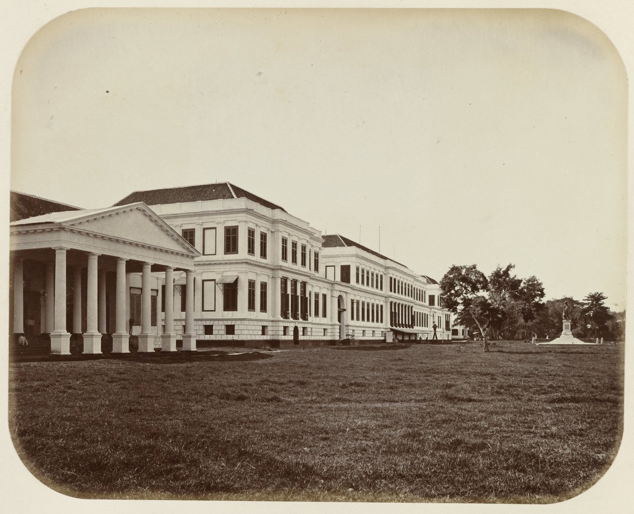 Palacio Daendels en Waterlooplein en Batavia de Woodbury and Page