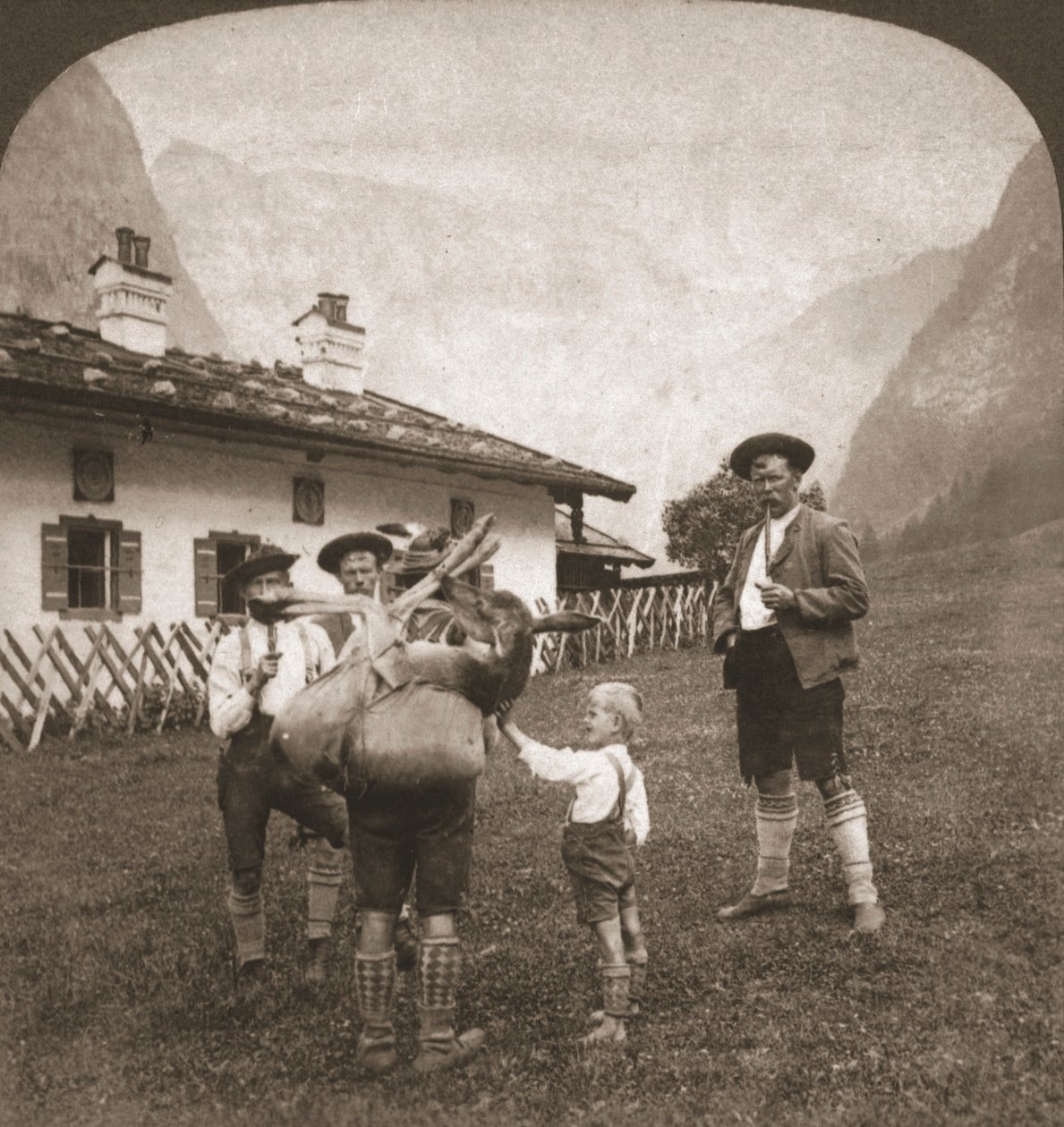 Montañeses bávaros, Alemania, 1898 de Works and Sun Sculpture Studios