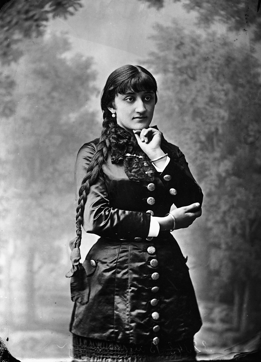 Retrato de una mujer con trenza larga de Henry Charles Fehr