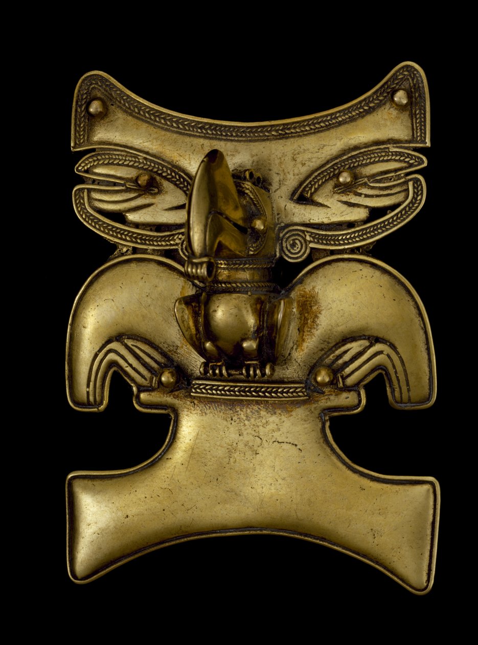 Colgante de un chamán transformado en tucán, 500-1550 d.C. de culture Tairona