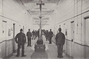 Reunión de gamberros, prisión de Borstal (foto en blanco y negro)