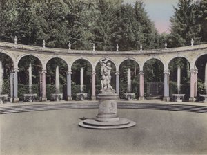 Columnata de (after) French Photographer