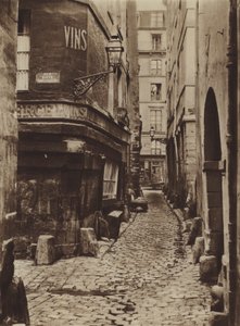 Calle Glatigny en 1865, tomada desde el lado del muelle de (after) French Photographer