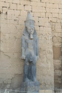 El templo de Luxor, arquitectura del Antiguo Egipto en Luxor de Albert Mansour