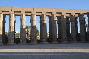 El templo de Luxor, arquitectura del Antiguo Egipto en Luxor de Albert Mansour