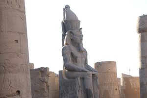 El templo de Luxor, arquitectura del Antiguo Egipto en Luxor