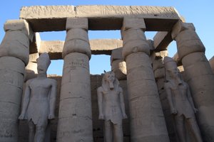 El templo de Luxor, arquitectura del Antiguo Egipto en Luxor