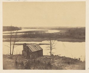 [Casa en la orilla del río]