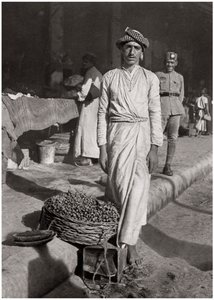 Un pequeño comercio que trae poca ganancia, Irak, 1925