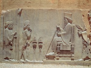 Un oficial Medo rindiendo homenaje al Rey Darío I del Tesoro, c.515 a.C.
