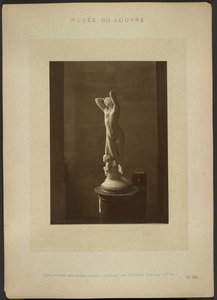 [Cupido y Psique de Pradier / Museo del Louvre] de Adolphe Braun