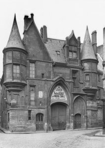 Hotel de Sens, finales del siglo XIX-principios del siglo XX de Adolphe Giraudon