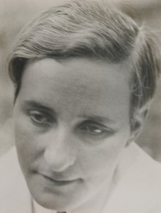 Autorretrato de Aenne Biermann