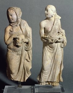 Dos estatuillas de monjes de pie, de Hadda, siglo I-IV