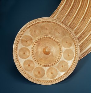 Collar, Ardcrony, Condado de Tipperary, Edad del Bronce Tardía, 800-700 a.C. (oro) (detalle) de Age Bronze