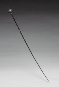 Alfiler de prenda, c.1400 a.C. (bronce fundido y forjado) de Age Bronze