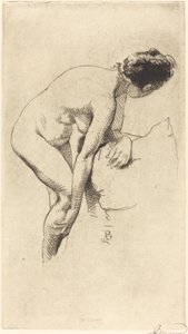 Desnudo sosteniendo su pierna
