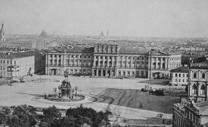 Palacio Mariinsky en la Plaza de San Isaac en San Petersburgo, años 1870 de Albert Felisch