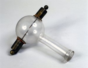 El arma eléctrica de Alessandro Volta usada para encender metano. Museo de Ciencia y Tecnología, Milán
