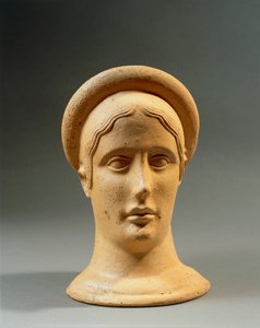 Primer plano de una cabeza femenina votiva de bronce con gorra, civilización itálica, siglo IV-III a.C. de Nicolas Toussaint Charlet