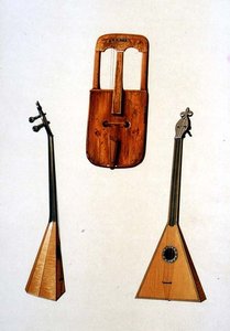 Un Crwth galés y una balalaica rusa, de 