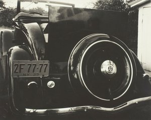 Coche 2F-77-77, 1935 de Alfred Stieglitz